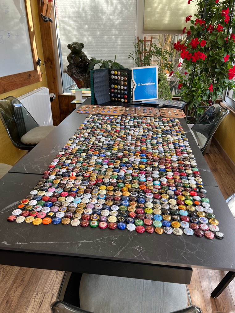 Leuchtturm - Champagne capsules (1275) - Metal - With two binders #1.0