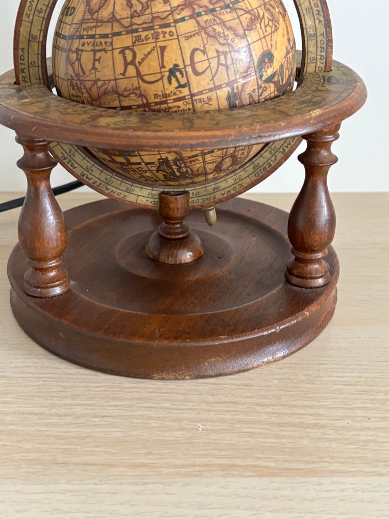 Table lamp - Vintage wooden support for a globe-shaped lamp - Wood #3.2