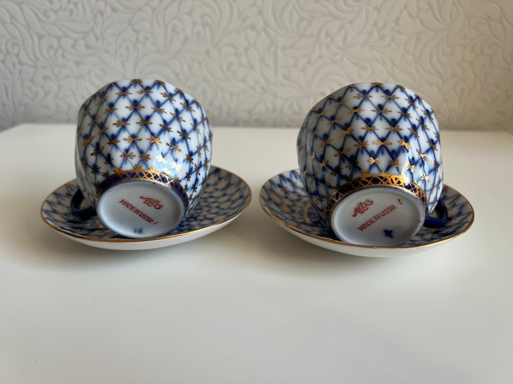 Lomonosov Imperial Porcelain Factory - A. Yatskevich - Tasse (4) - Cobalt Net - Porzellan, Vergoldet - LFZ " Cobalt Net " #4.3