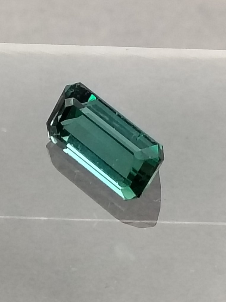 1 pcs Vert, Bleu Tourmaline - 3.07 ct - Gemological Institute of America (GIA) #2.1