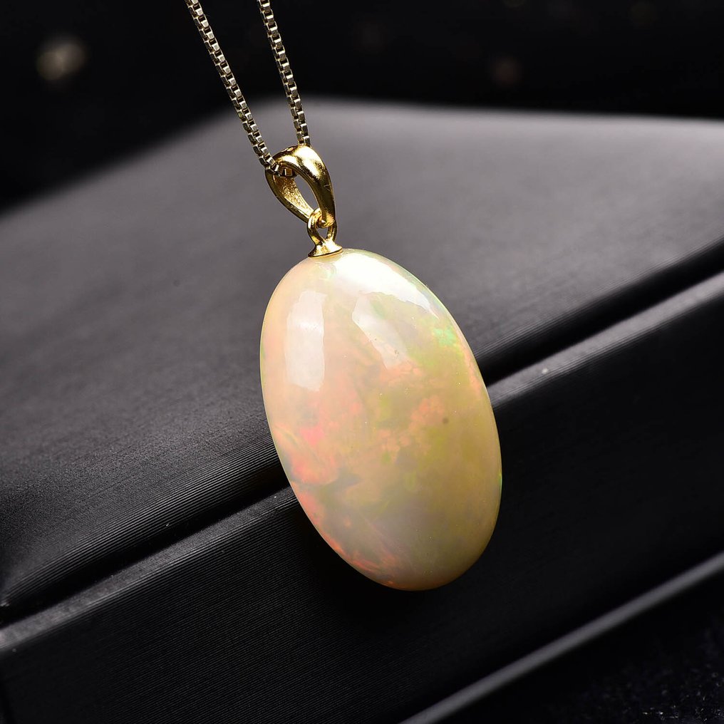 Høyst eksklusivt naturlig opal-halskjede En intens farge som umiddelbart fanger øyet- 4.2 g #3.2