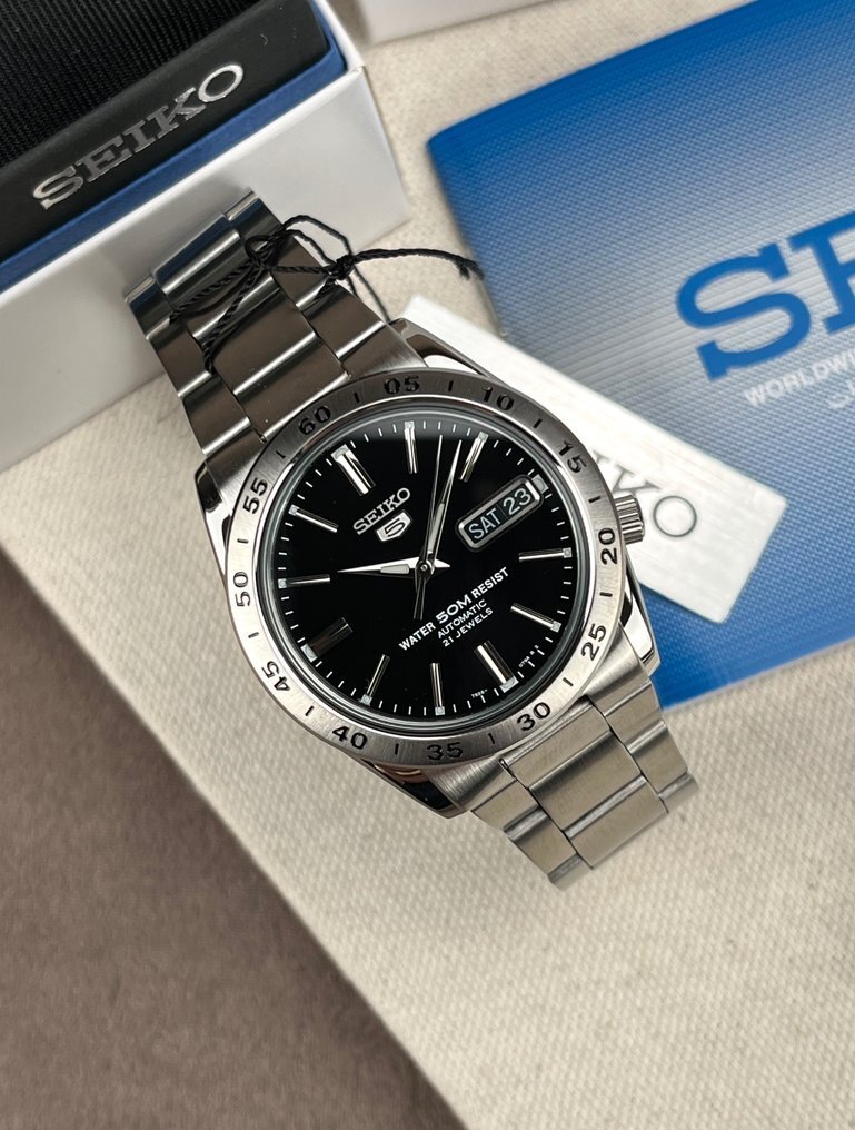 SEIKO 5 - NEW, BOX, CARD - No reserve price - S15 - Men - 2025 #2.1