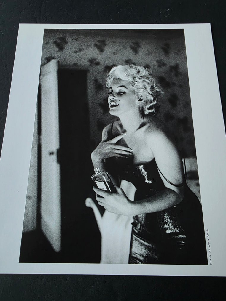 Photographie de Marilyn Monroe - Monroe dans sa chambre d'hôtel, New-York #2.1
