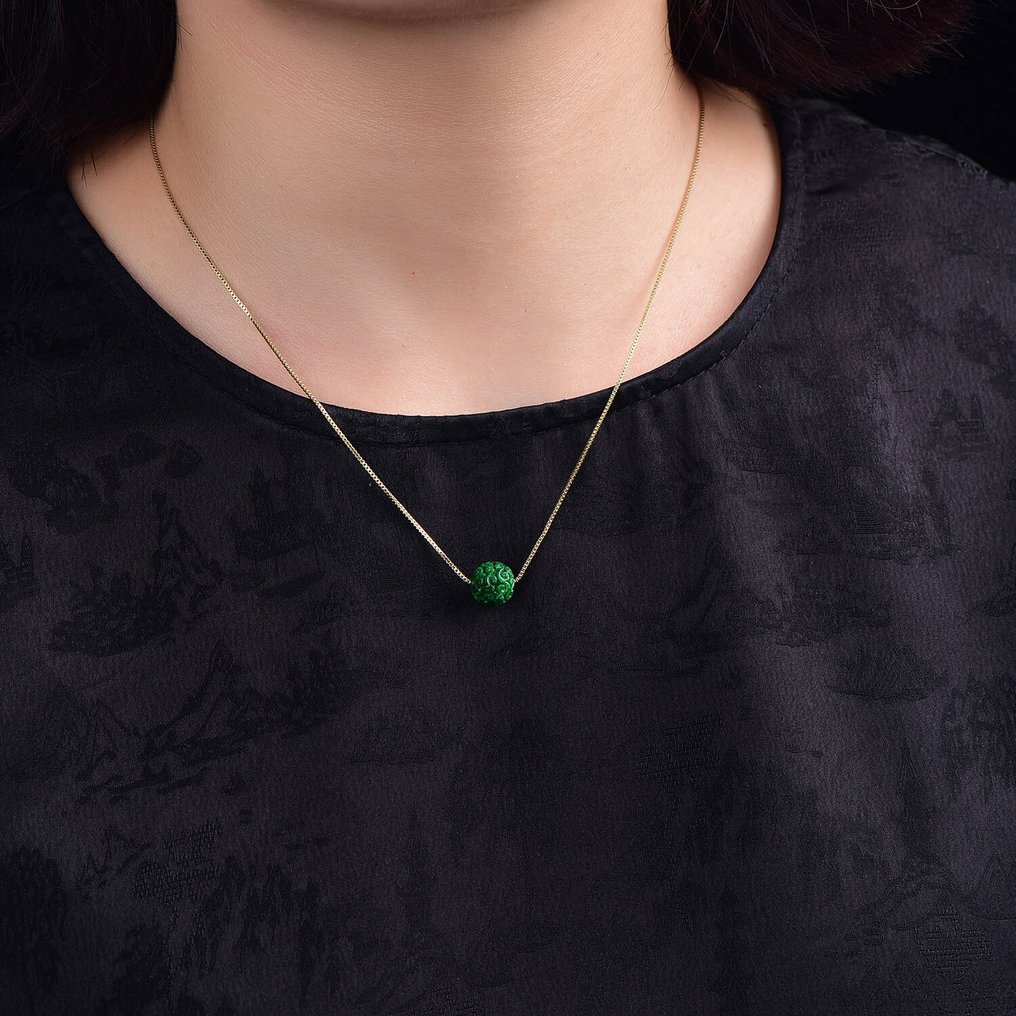 ALGT Certified - Highly Exclusive Natural Jadeite Pendant - An intense color that immediately draws the eye- 1.48 g #1.0