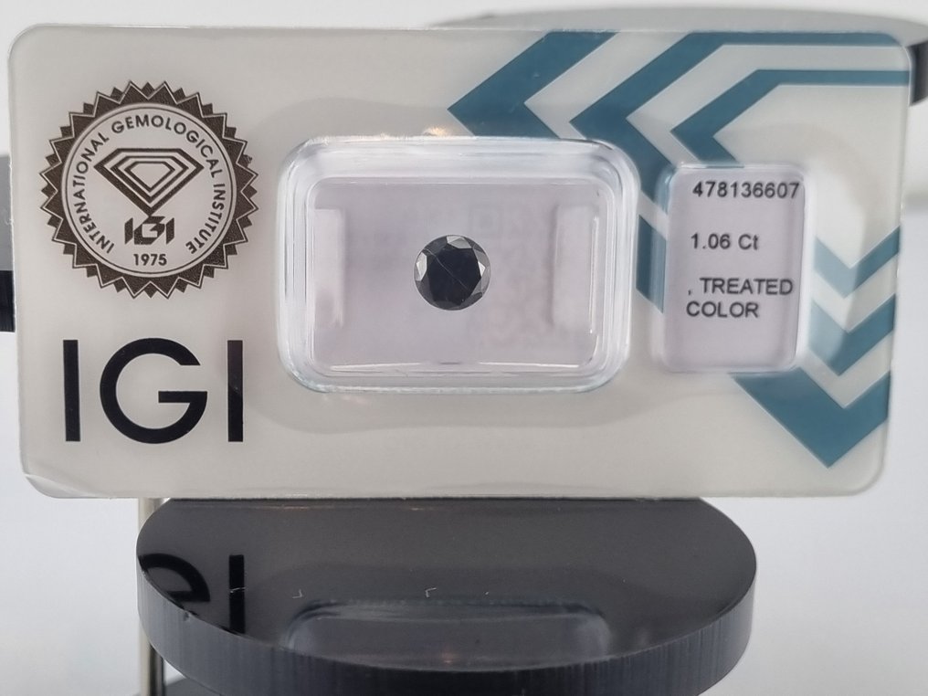 χωρίς τιμή ασφαλείας - 1 pcs Διαμάντι (Επεξεργασμένου χρώματος) - 1.06 ct - Δεν προσδιορίζεται στην εργαστηριακή έκθεση - International Gemological Institute (IGI) #1.0