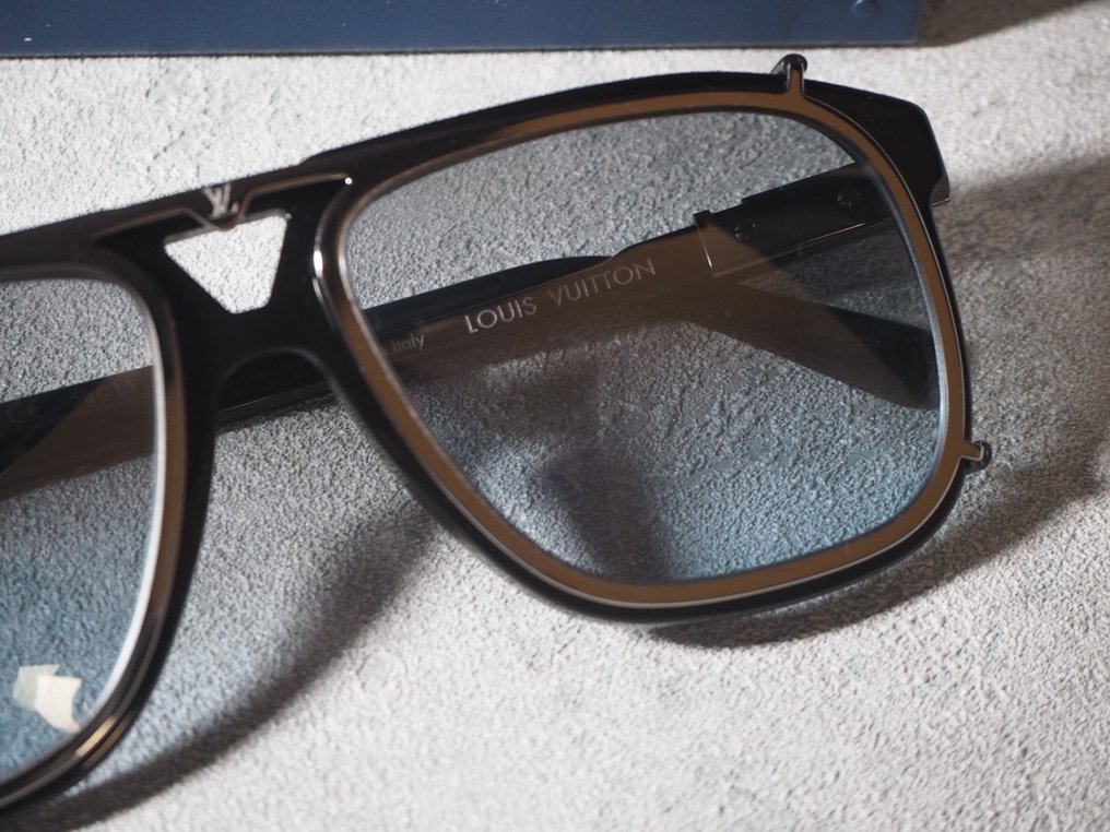 Louis Vuitton - 太阳镜 #1.0
