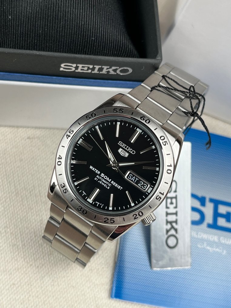 SEIKO 5 - NEW, BOX, CARD - No reserve price - S15 - Men - 2025 #1.0