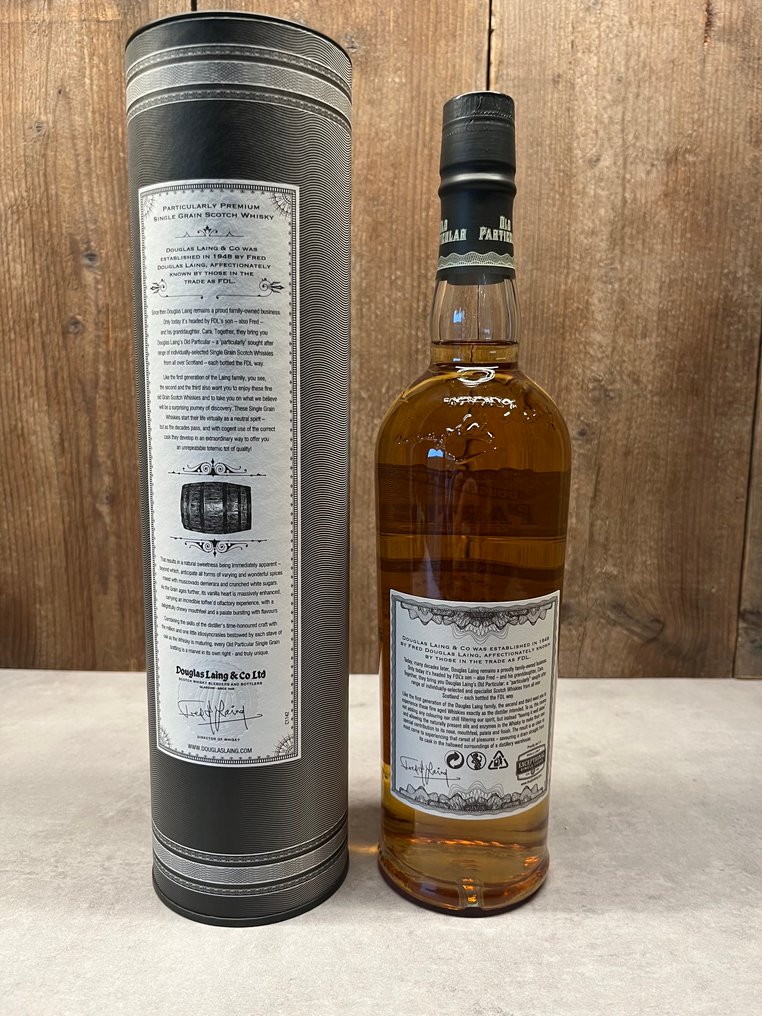 Girvan 1993 25 years old Old Particular - Douglas Laing - b. 2019 - 70cl #1.0