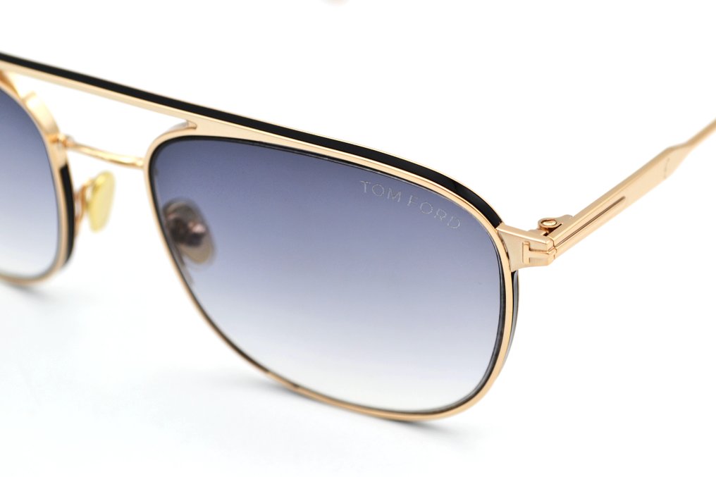 Tom Ford - JAKE TF827 28B - Rectangular Gold Metal Design - Gray Gradient Lenses Cat*2 & *New* - 太阳镜 #2.1