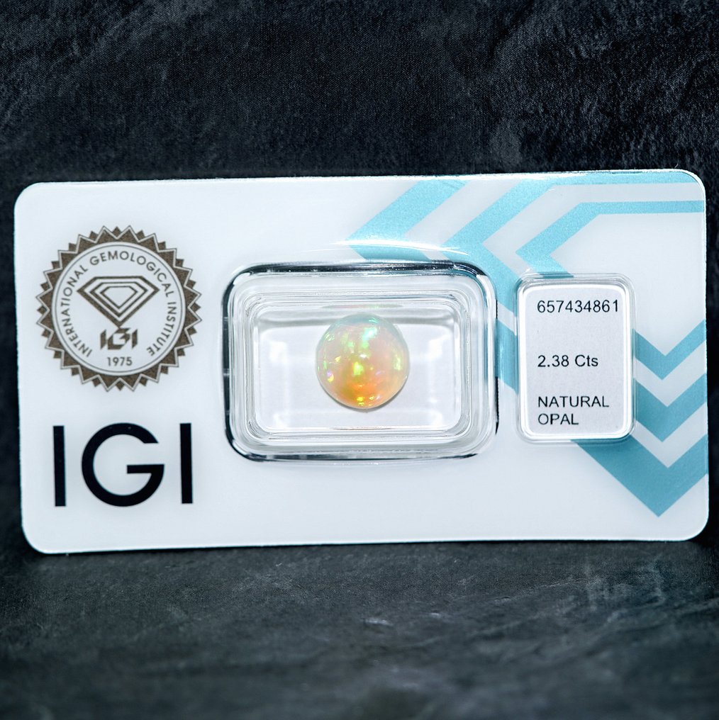 Sem preço de reserva - 1 pcs  Laranja, Multicolor, Verde Opala  - 2.38 ct - International Gemological Institute (IGI) #1.0