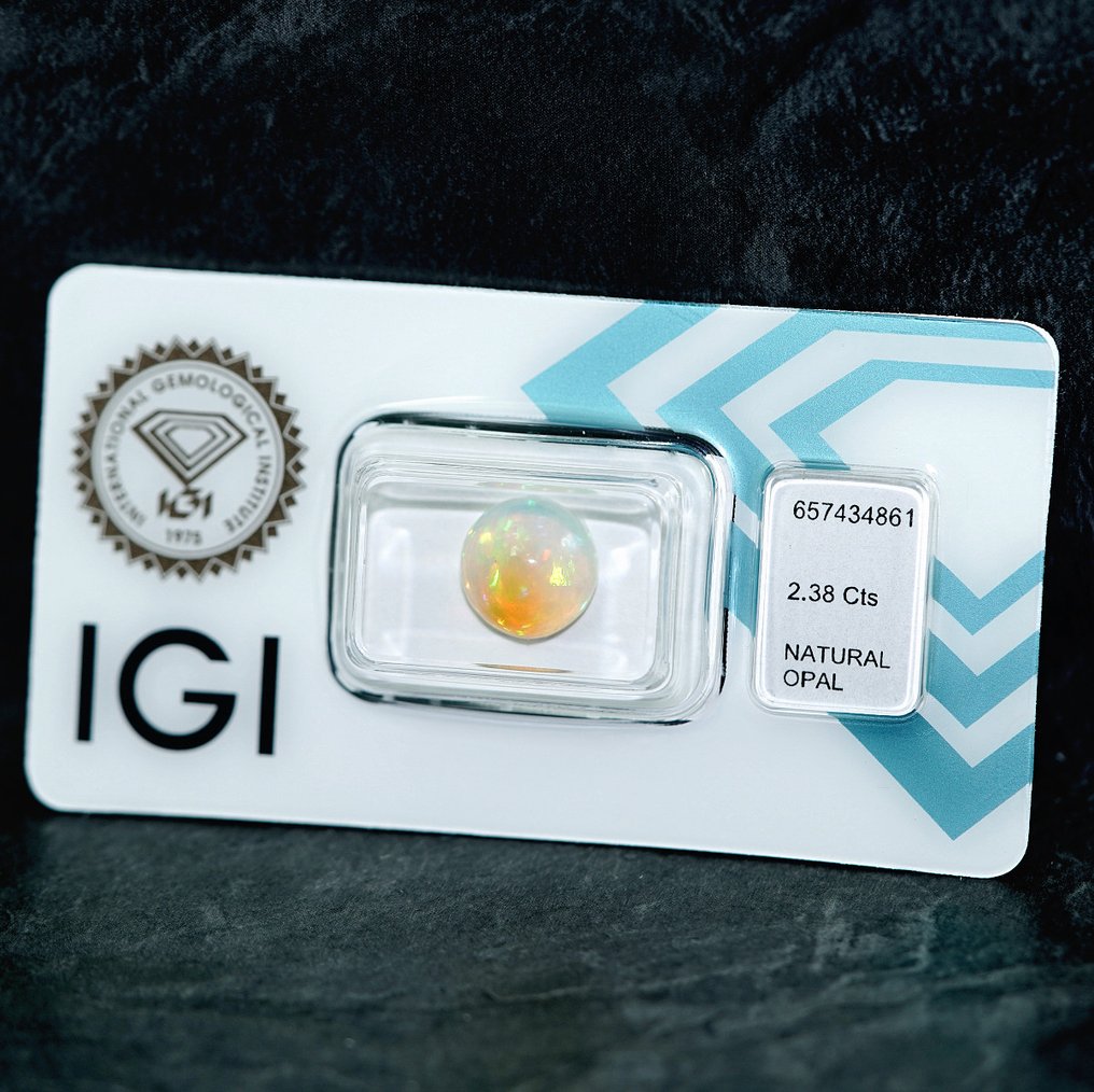Sem preço de reserva - 1 pcs  Laranja, Multicolor, Verde Opala  - 2.38 ct - International Gemological Institute (IGI) #2.1