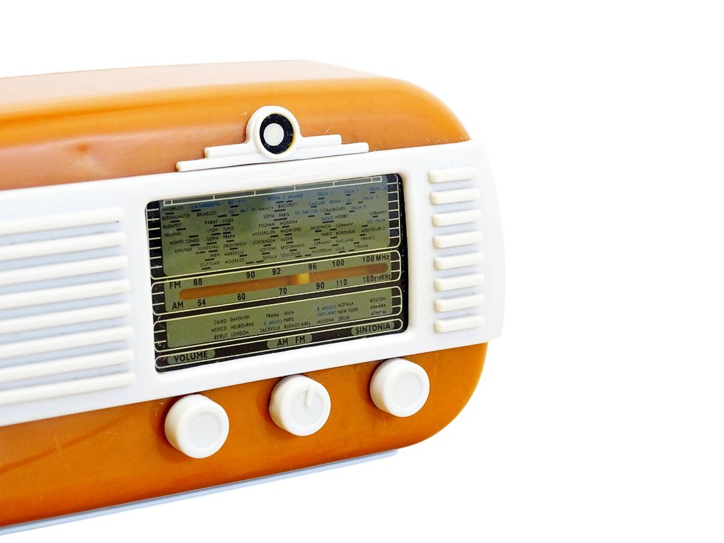 Watt Radio - Modello "WR 115" del 1952 Radio #1.0