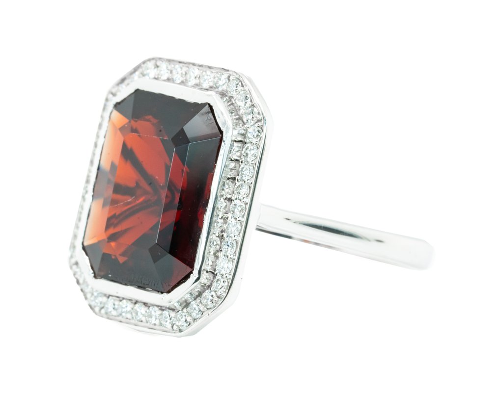 χωρίς τιμή ασφαλείας - Δαχτυλίδι - 14 καράτια Λευκός χρυσός, Vivid Deep Red (Burma, No Heat) - 6.38ct. tw. Σπινέλιος - Διαμάντι - 0,28 καράτια -SI #1.0