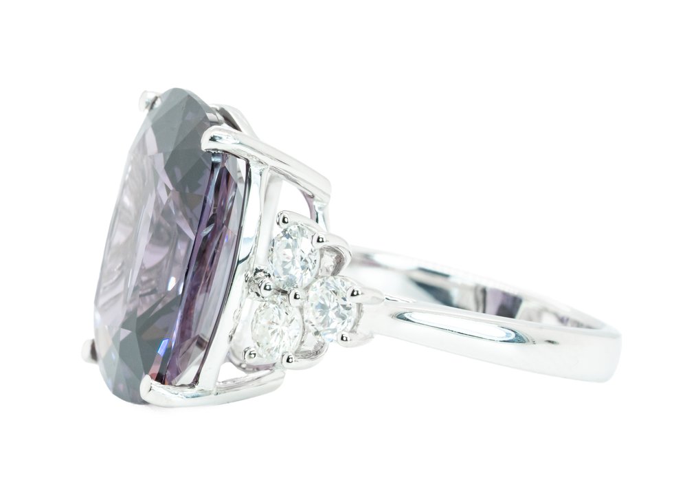 戒指 - 14K包金 白金, 紫色（缅甸，无热） -  10.85ct. tw. 尖晶石 - 钻石 - 0.79克拉 - SI #4.3