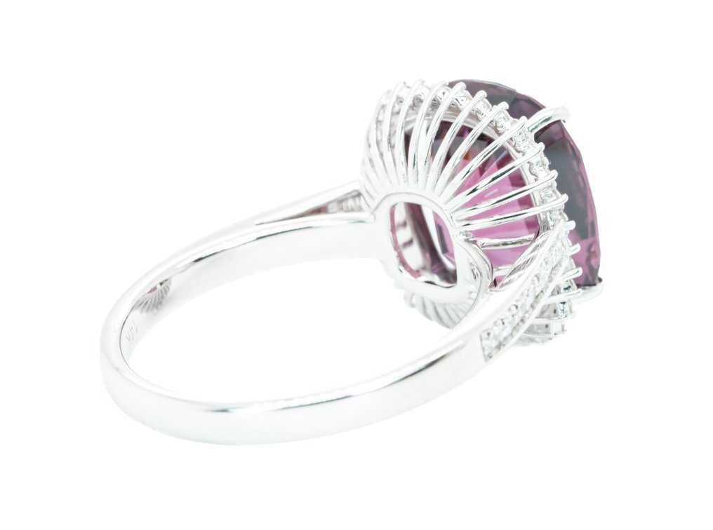 戒指 - 14 克拉 白金, 粉色（无热） -  7.59ct. tw. 尖晶石 - 鉆石 - 0.33克拉 - SI #3.2