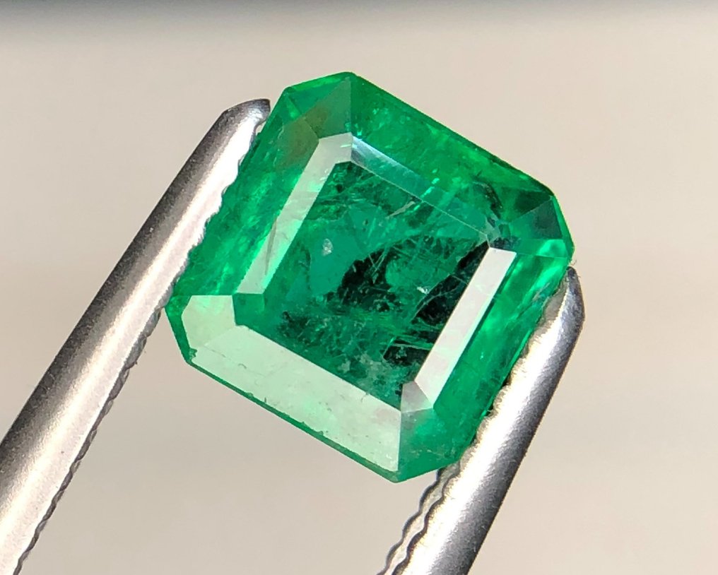 No reserve price - 1 pcs  Green Emerald  - 1.05 ct - International Colored Gemstone Association (ICA GemLab) #1.0