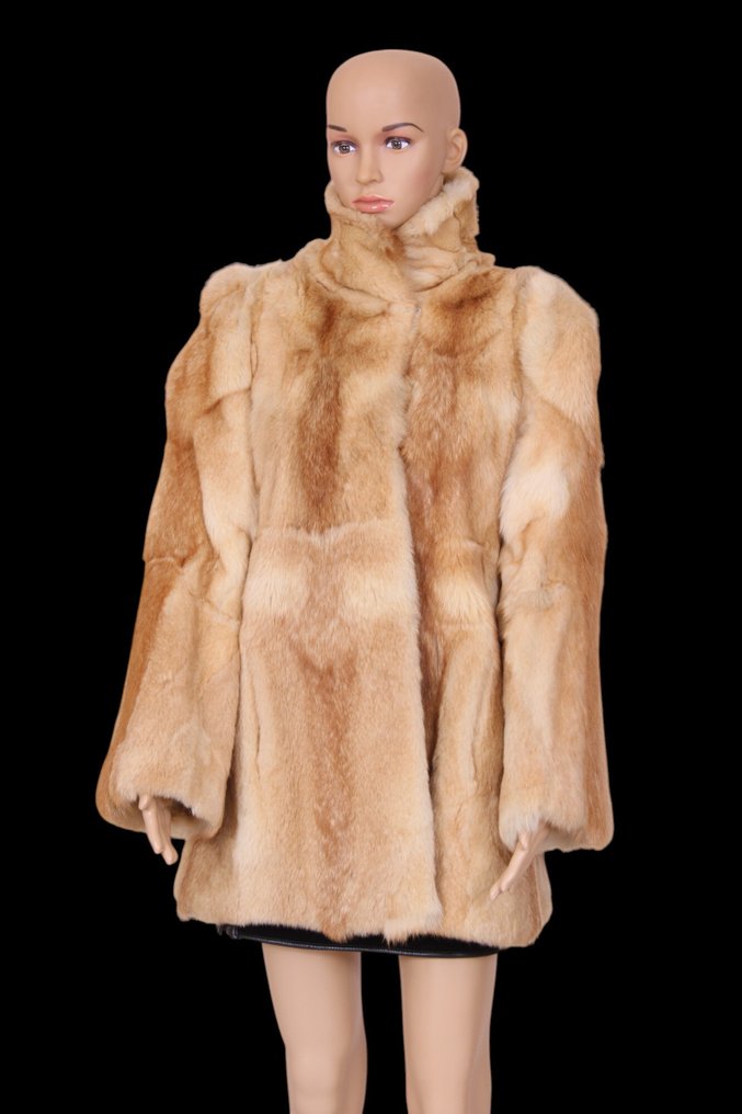 Artisan Furrier - 皮毛大衣 #1.0