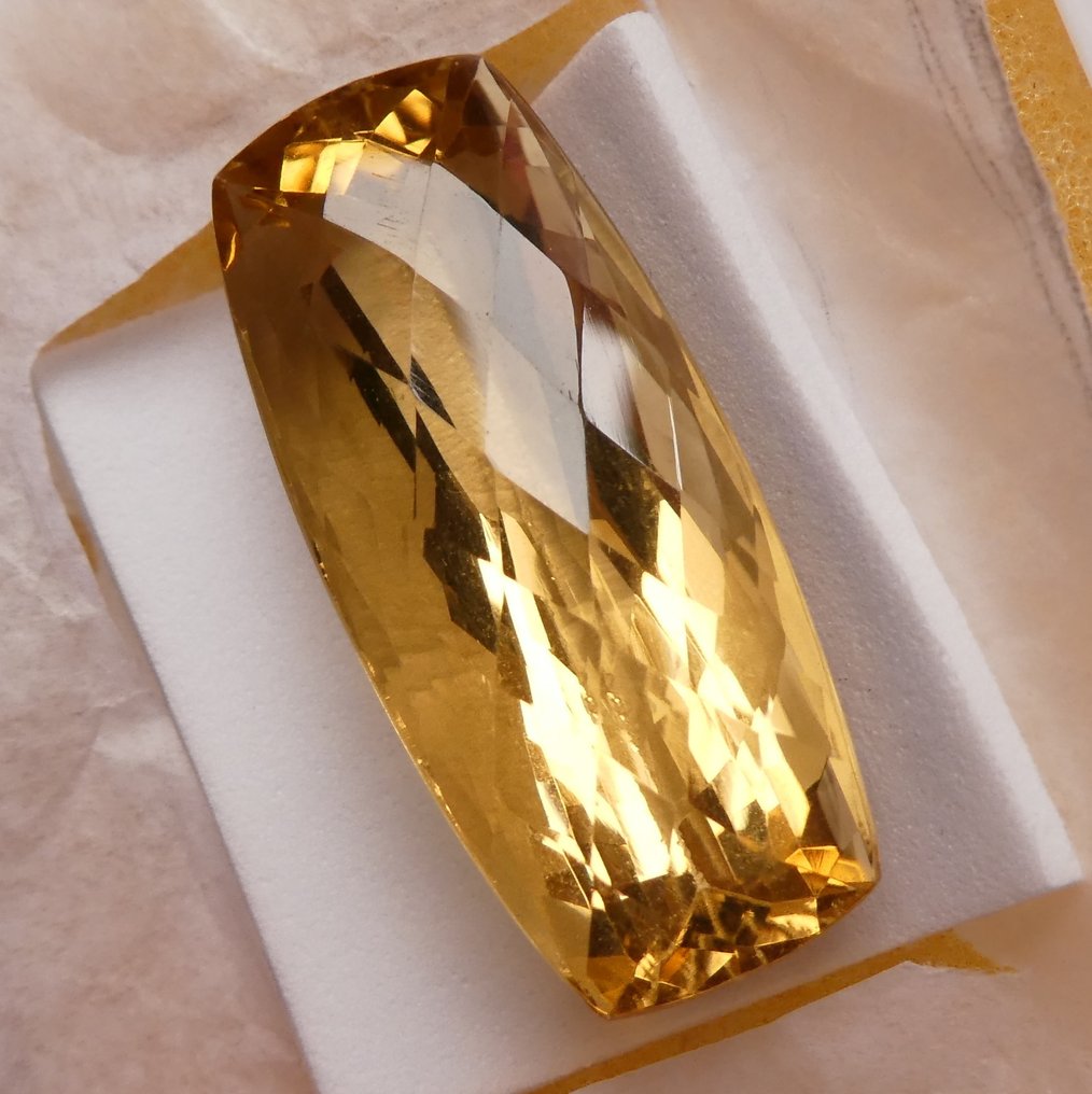 Ingen mindstepris Citrin - 35.38 ct - Instituto Gemólogico Español (IGE) #1.0