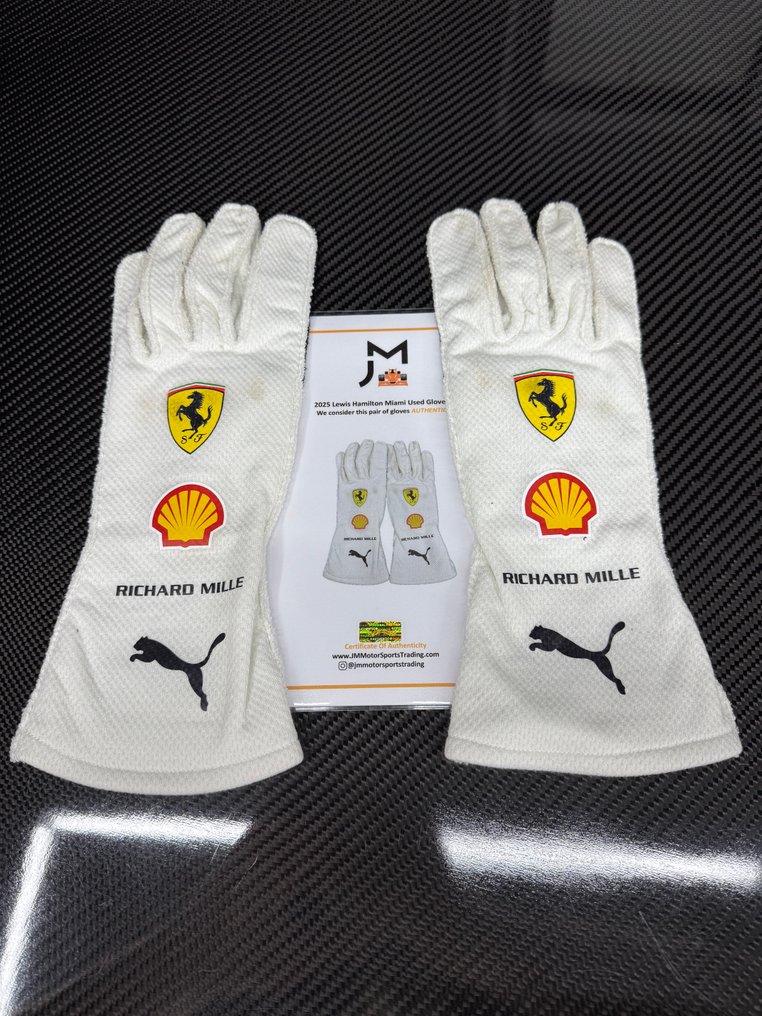法拉利 - 一級方程式 - 路易斯·漢米爾頓 - 2025 - 賽車手套 #1.0