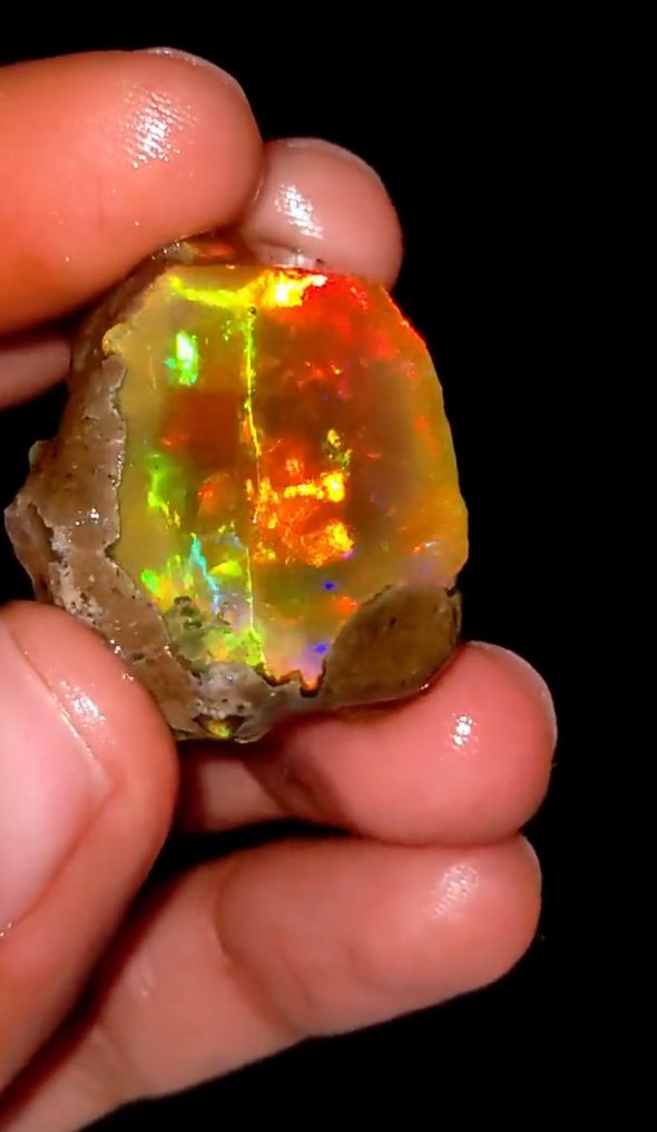 Ópalo en bruto de fuego multicolor - 52Ct- 10.4 g #1.0