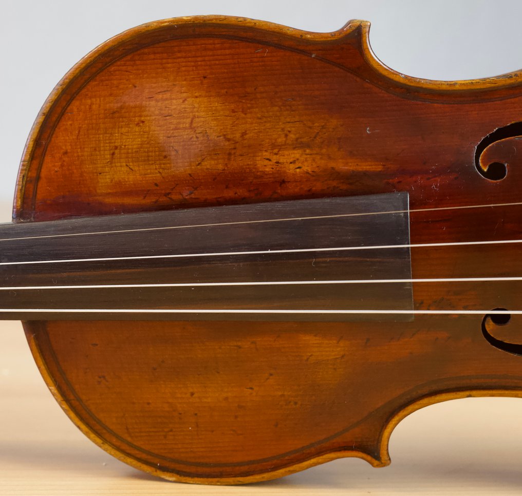 Labelled Eug. Antonesse -  - Βιολί - Άγνωστη #1.0