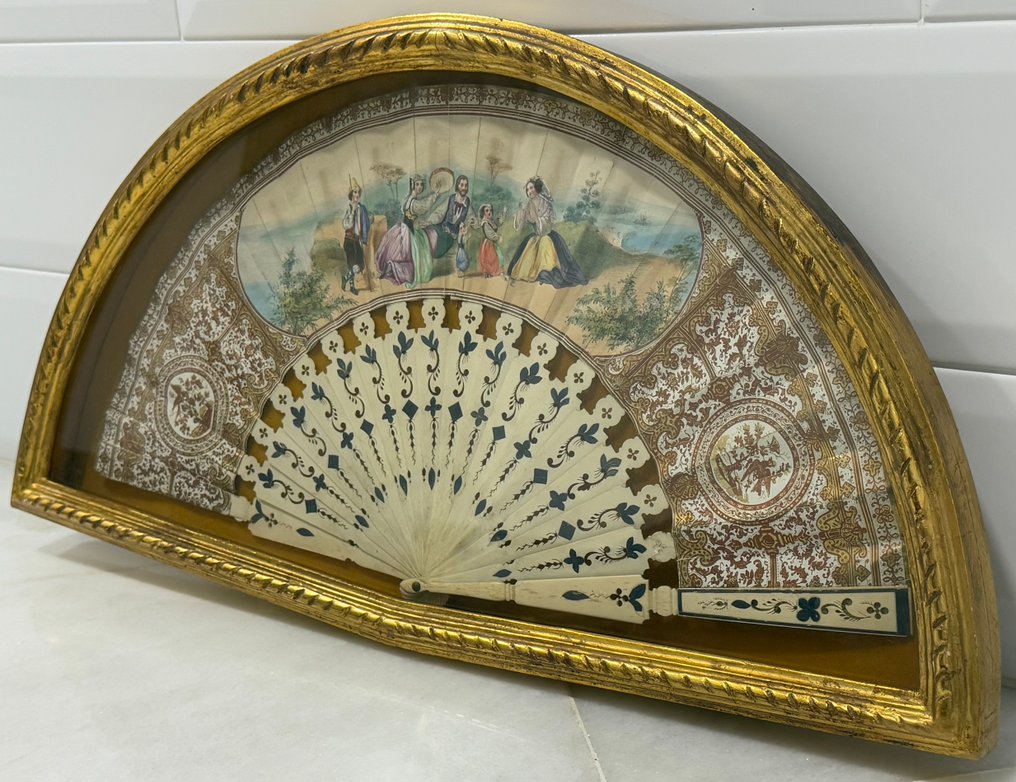 Håndholdt vifte  (2) - Tre, Papir, Krystall, Fløyel, Ben, Gull, Sølv #4.3