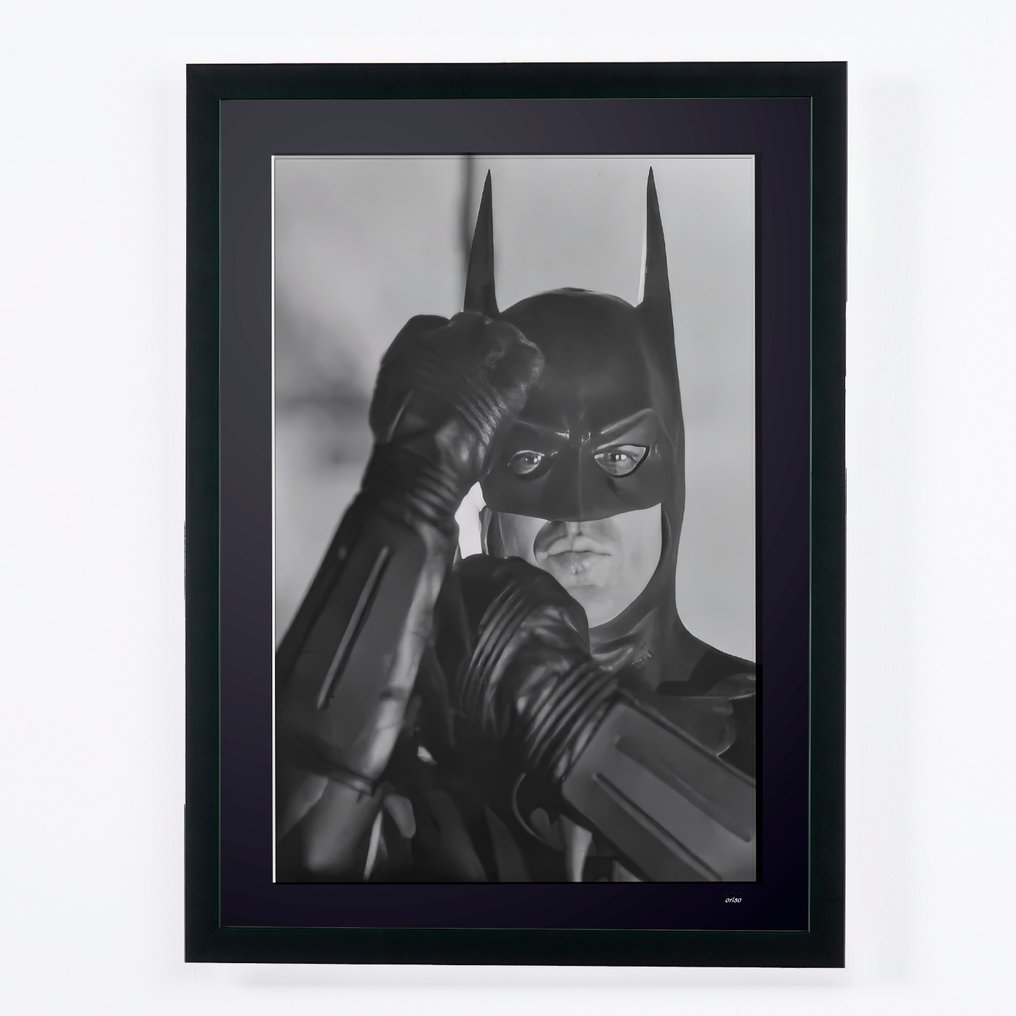Batman 1989 - Michael Keaton - Fine Art Photography - Luxury Wooden Frame 70X50 cm - Limited Edition 01 of 30 - Serial 20050 - Original Certificate (COA), Hologram - 100% New. Shipping Reduction from 3 items #3.2