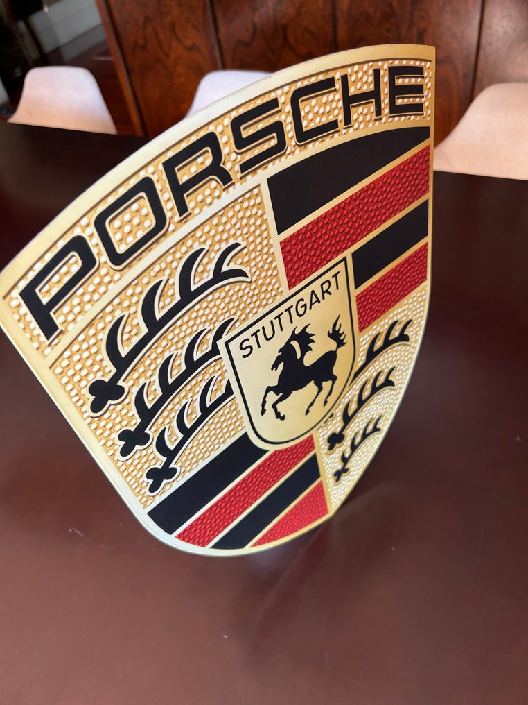 Emblem - Porsche - 2020 #2.1