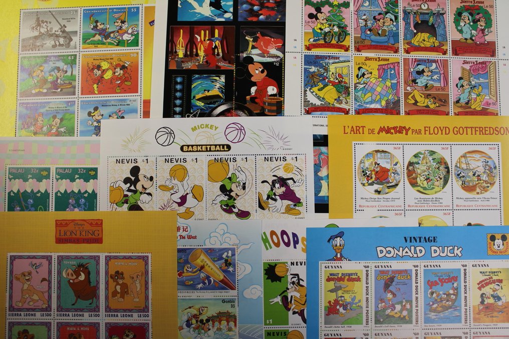 迪士尼  - 65 v. 克莱因弧 #1.0