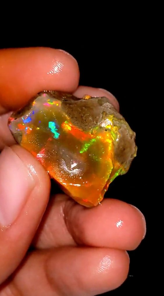 Ópalo en bruto de fuego multicolor - 52Ct- 10.4 g #2.1