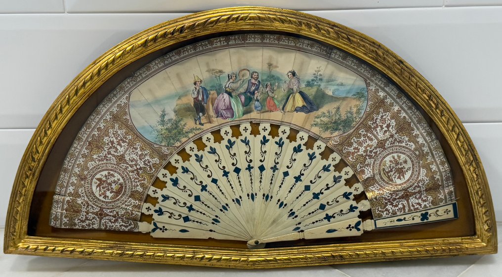 Håndholdt vifte  (2) - Tre, Papir, Krystall, Fløyel, Ben, Gull, Sølv #3.2