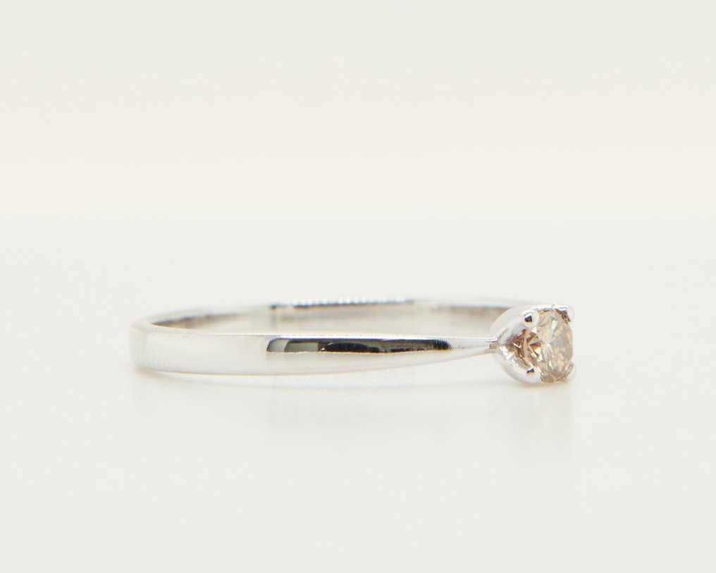 Ei pohjahintaa - Sormus - 14 kt. Valkokulta - 0.12ct. tw. Timantti (Luonnonvärinen) #1.0