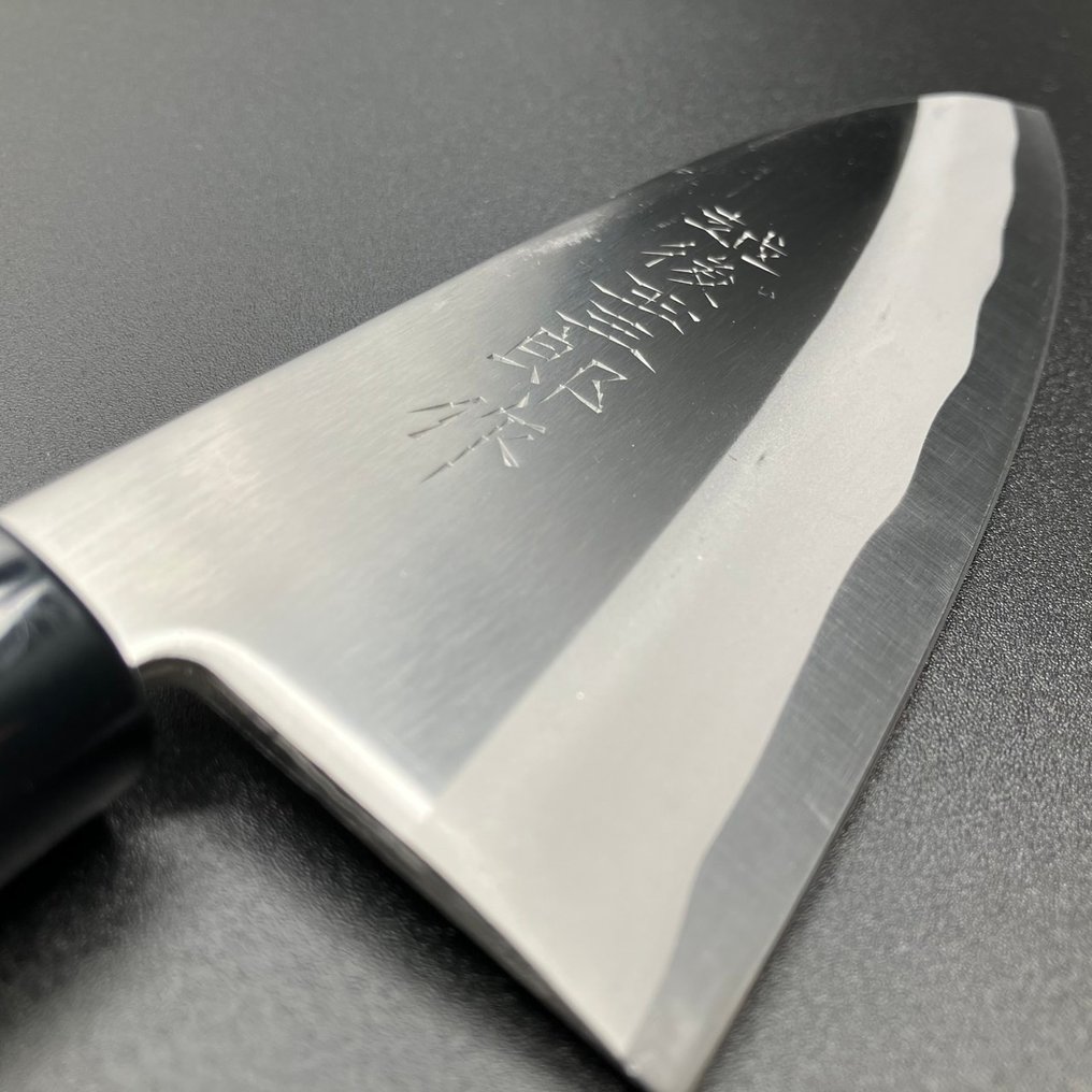 越後玉三郎(Echigo Tamasaburo) Handcrafted by master artisans - 厨刀 - 出刃包丁(Deba knife) - 免费送货 - 不锈钢, 木 - 日本 #3.2
