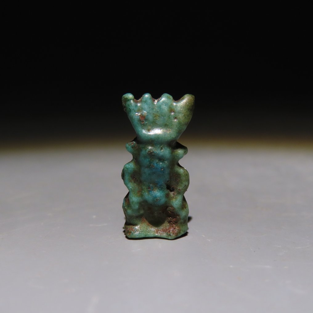Αρχαία Αιγυπτιακή Faience Μενταγιόν Μπες. Τελευταία Περίοδος, 664 - 332 π.Χ. ύψους 1,8 εκ.  (χωρίς τιμή ασφαλείας) #1.0