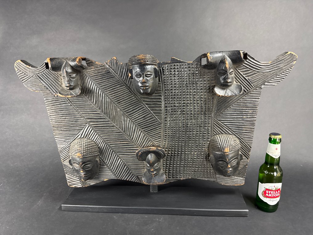 Paneel met maskers - Γλυπτό - Tshokwe - Κονγκό #2.1