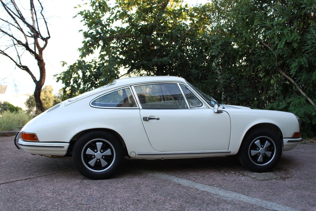 Porsche - 911 T - 1968 #3.2