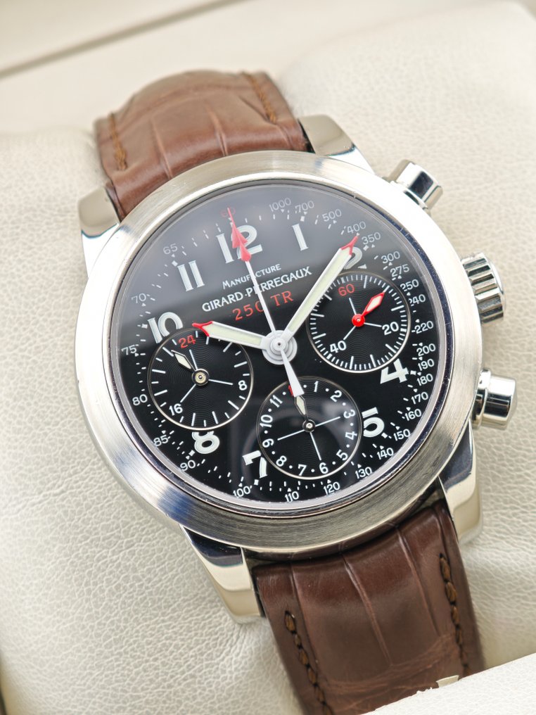 Girard-Perregaux - Ferrari 250 TR Testarossa - 8090 - Men - 2000-2010  #3.2