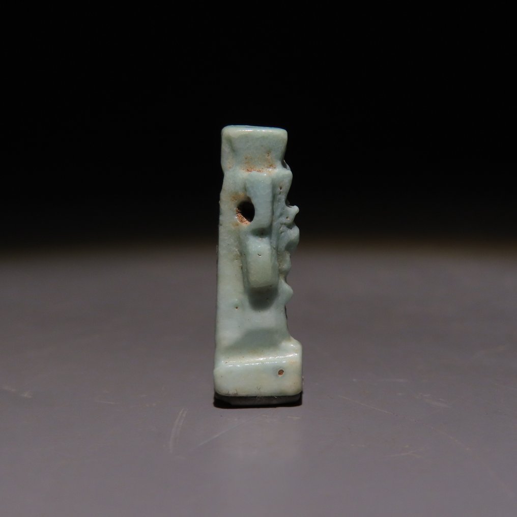 Αρχαία Αιγυπτιακή Faience Φυλαχτό. Τελευταία Περίοδος, 664 - 332 π.Χ. ύψος 2,1 εκ. #3.2