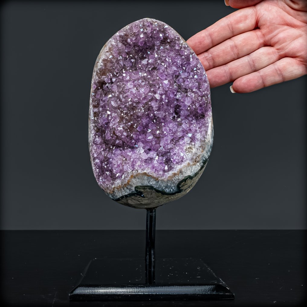 Exclusive amethyst druse on stand – A masterpiece of nature from Uruguay.- 2150.67 g #1.0