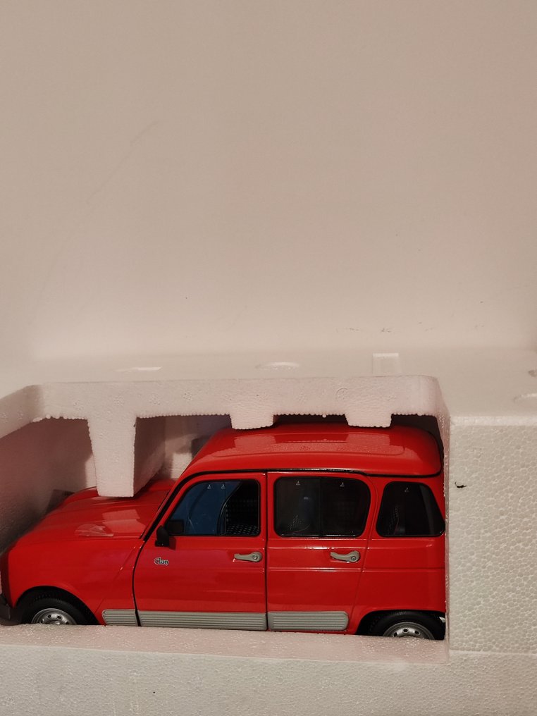 Solido 1:12 - Modelsedan - Renault 4 clan #2.1