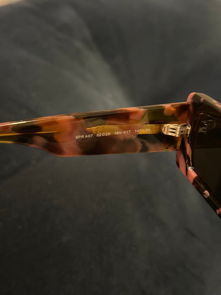 Prada - SPRA07 - Sunglasses #2.1