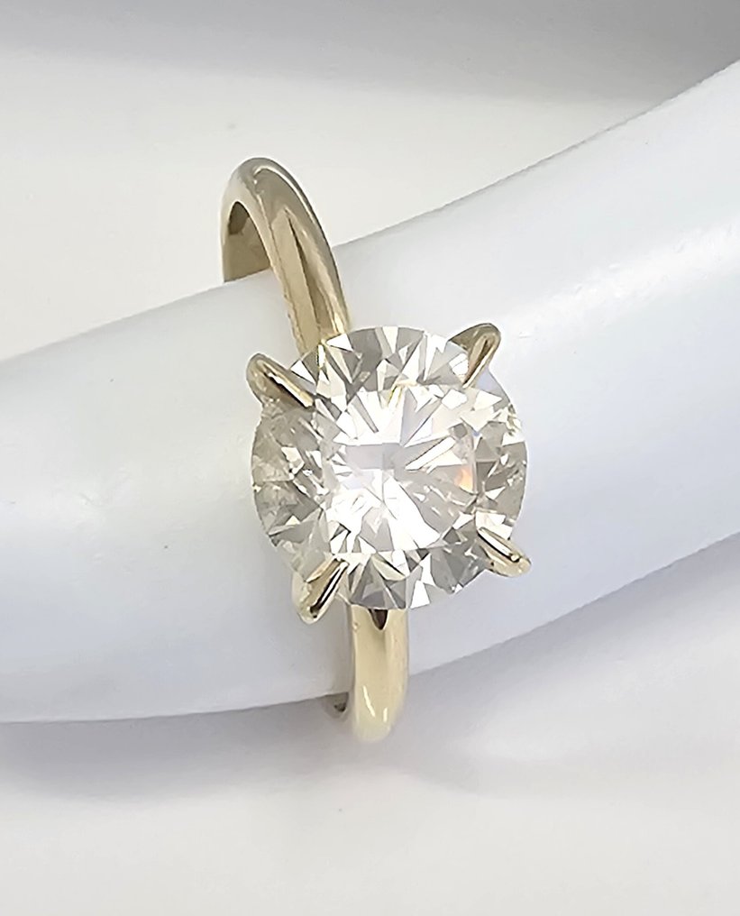 Ei pohjahintaa - Sormus - 14 kt. Keltakulta -  2.09ct. tw. Timantti (Luonnollinen) - Timantti #1.0