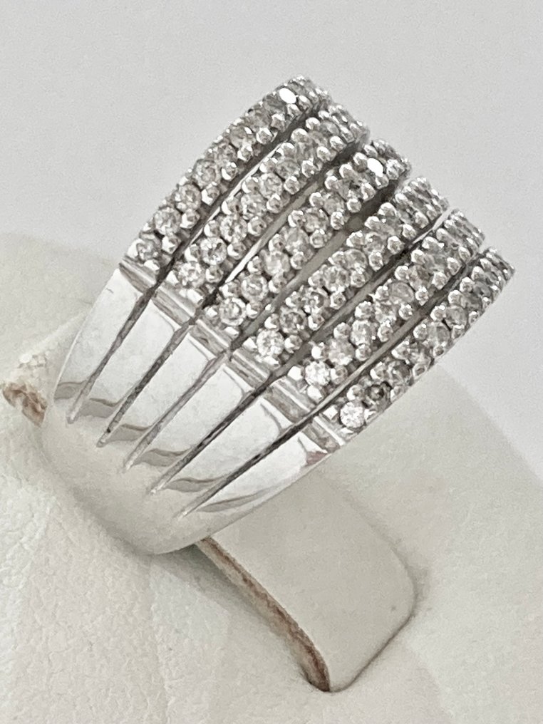 Statement-sormus - 19,2 ka Valkokulta -  0.80ct. tw. Timantti (Luonnollinen) - Timantti #3.2