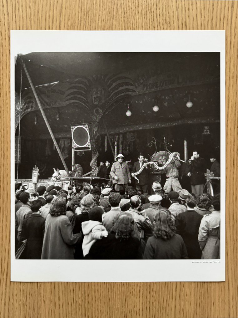 Robert Doisneau (1912–1994) - La Ménagerie coloniale du professeur Lambert, Paris, 1952 #2.1