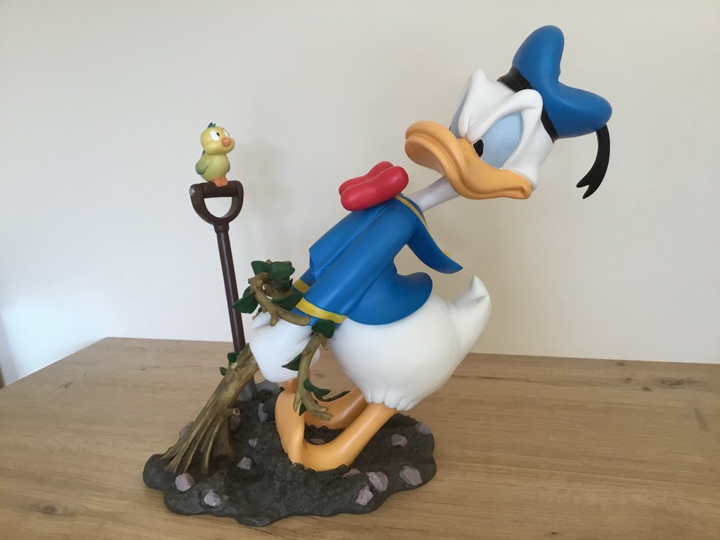Disney - Statua, Unieke Disney Donald Duck met struik - 36 cm - Resina #1.0