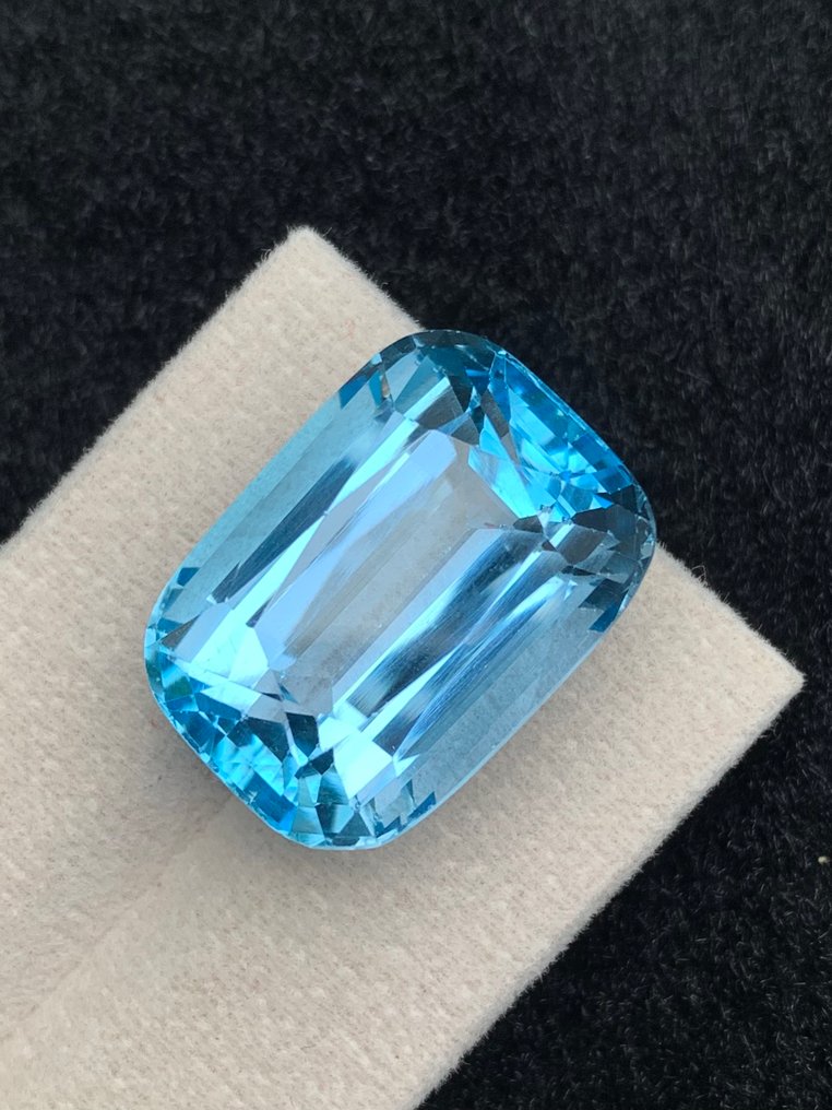 Fără preț de rezervă - 1 pcs Albastru Topaz - 41.52 ct - Asociația internațională de pietre prețioase colorate (ICA GemLab) #1.0