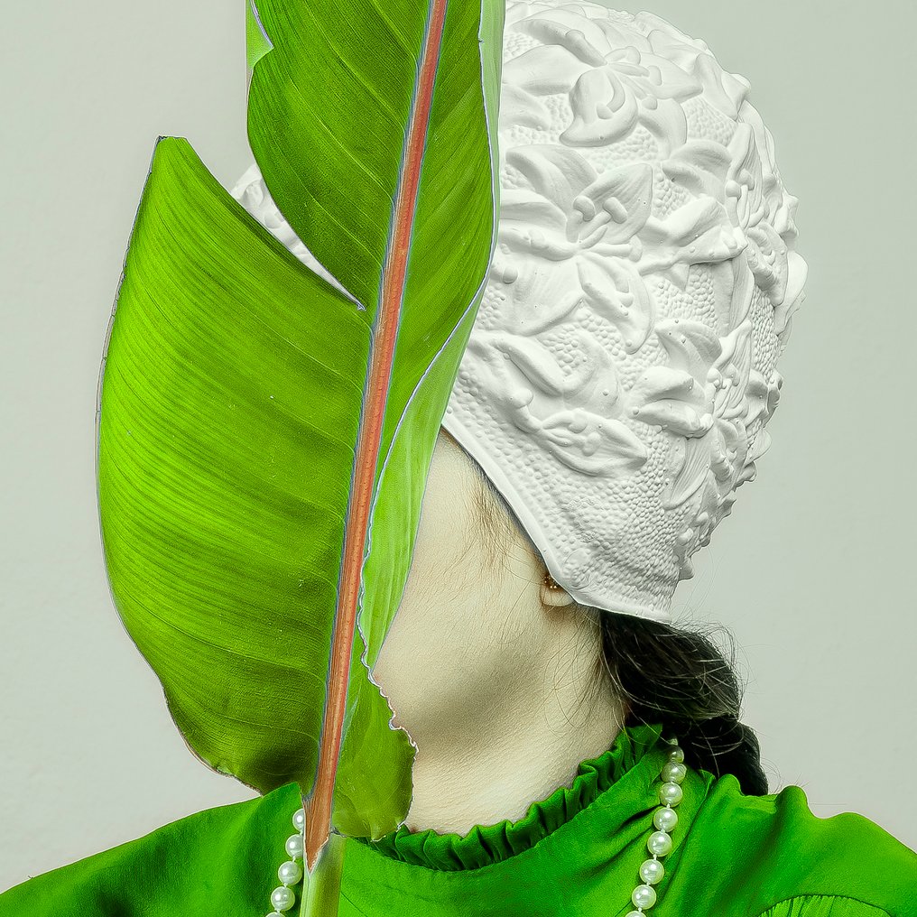 Elena Paraskeva - Hidden - XL #4.3