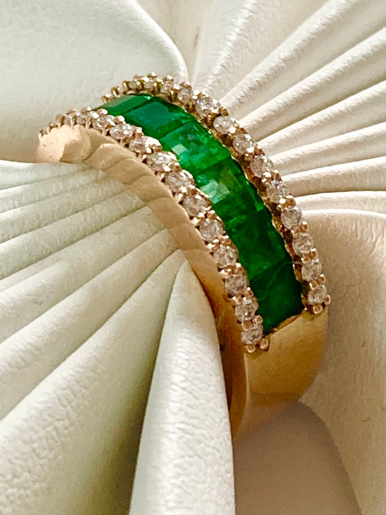 Ring - 18 kt. Yellow gold -  2.20ct. tw. Emerald - Diamond #3.2