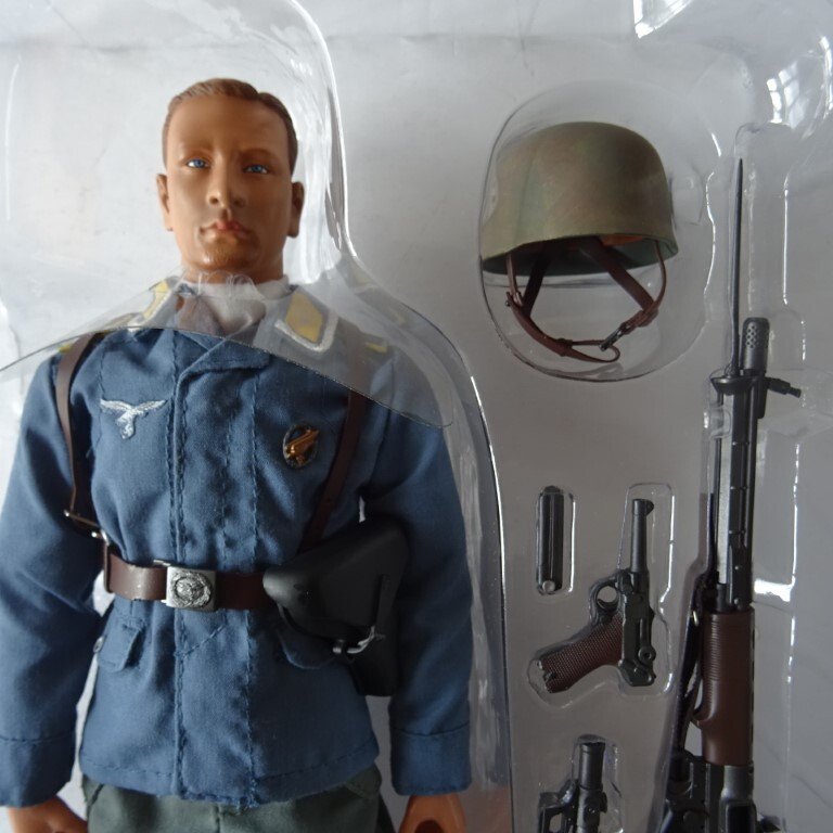 Dragon Models  - Action figure Pieter - German Fallschirmjager. - 2000-2010 - Hong Kong #4.3