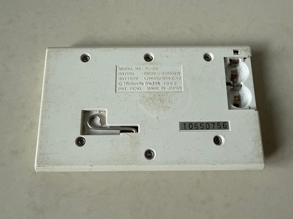 Nintendo - Game & Watch - Game & Watch collection: Donkey Kong II; Pinball; Turtle Bridge; Mickey Mouse - Consolă de jocuri portabilă - Fără cutia originală #1.0